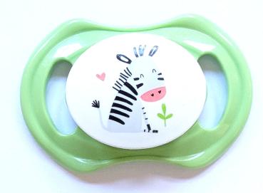 Schnuller apfelgrün - weiß mit Zebra SPEZIALVERSCHLUSS!PEZIALVERSCHLUSS!Otter SPEZIALVERSCHLUSS!